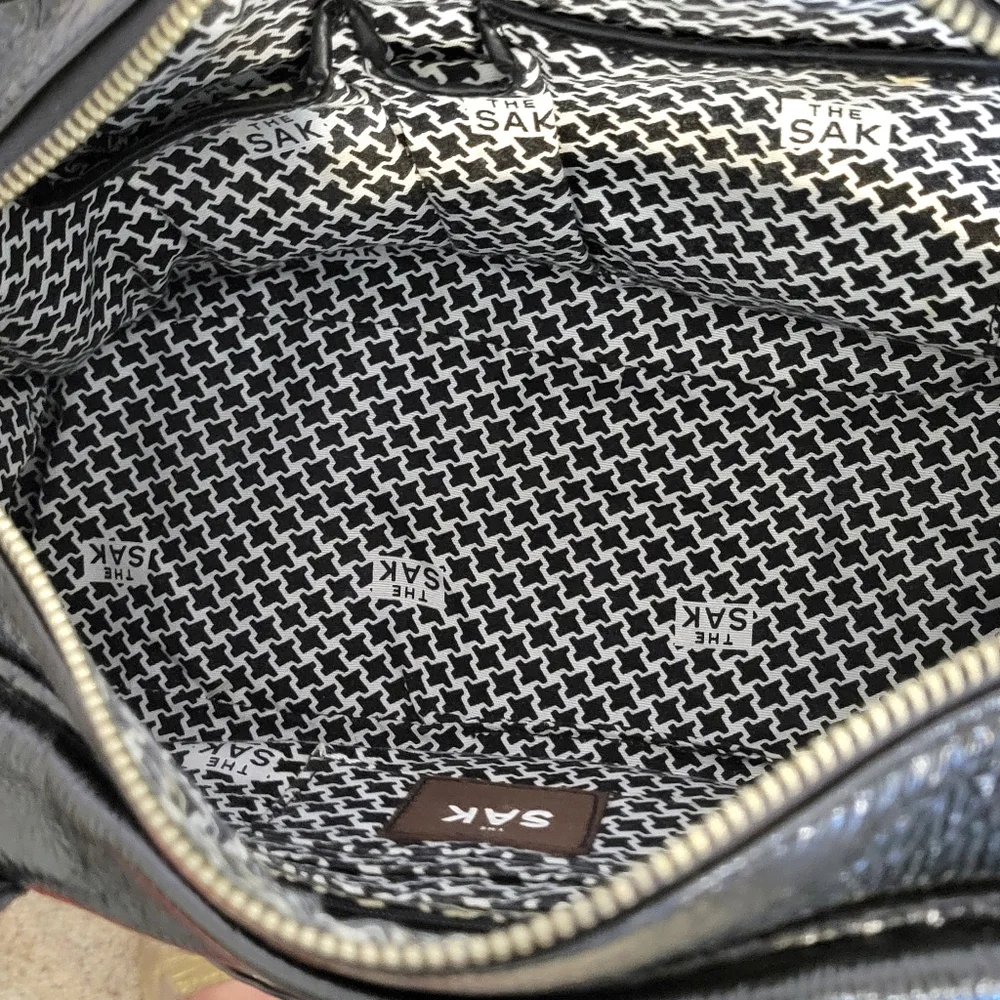 The SAK Elegant Black Patent Leather Handbag Shoulder Bag - LIKE NEW Condition